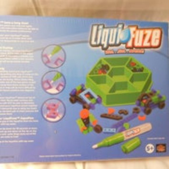 Liqui Fuze Cars Building Kit BRAND NEW - Picture 4 of 5